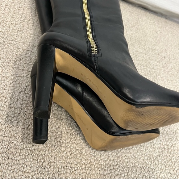 BANANA REPUBLIC Black Leather High Heel Knee High Boots Gold Zipper Sz 8M $300, - Picture 8 of 16